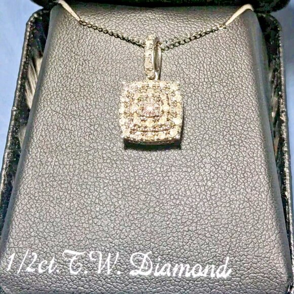 Sterling Silver 1/2 ct. T.W. Diamond Square Pendant Necklace 18"in - Picture 5 of 5